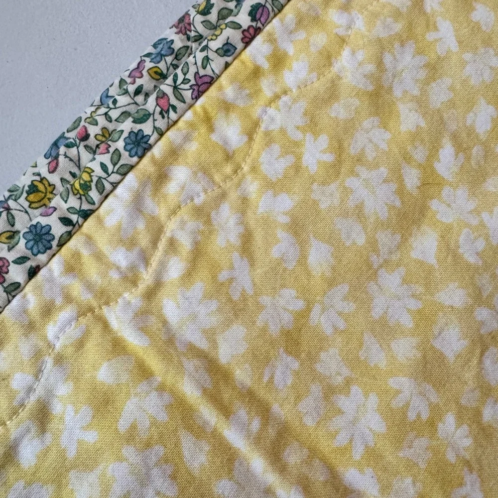 Handmade Patchwork Floral Quilt Multicolor 40x40 Vintage Reversible Lap Blanket